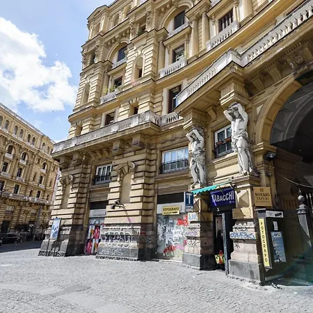 Piazza Nicola Amore 14-2